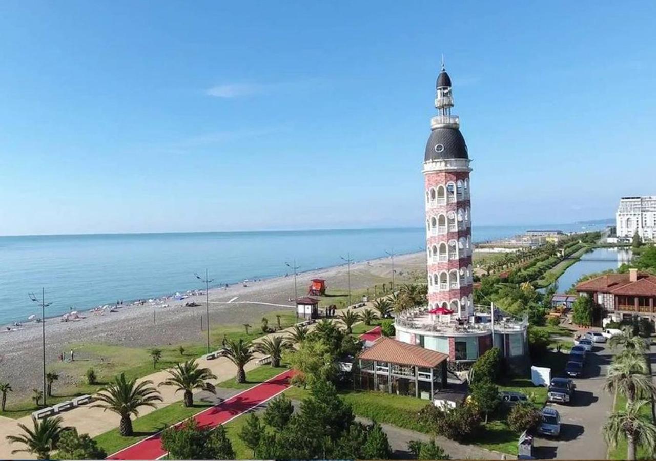 Orbi City Relax Batumi Exteriör bild