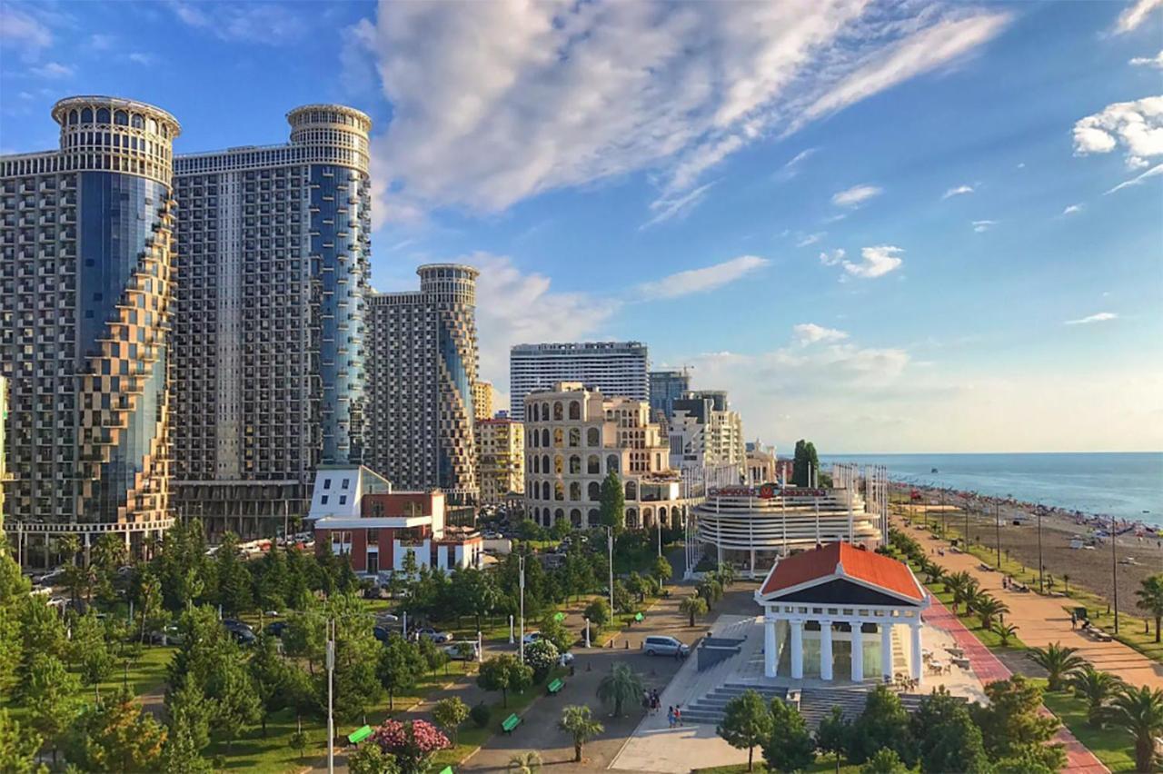 Orbi City Relax Batumi Exteriör bild