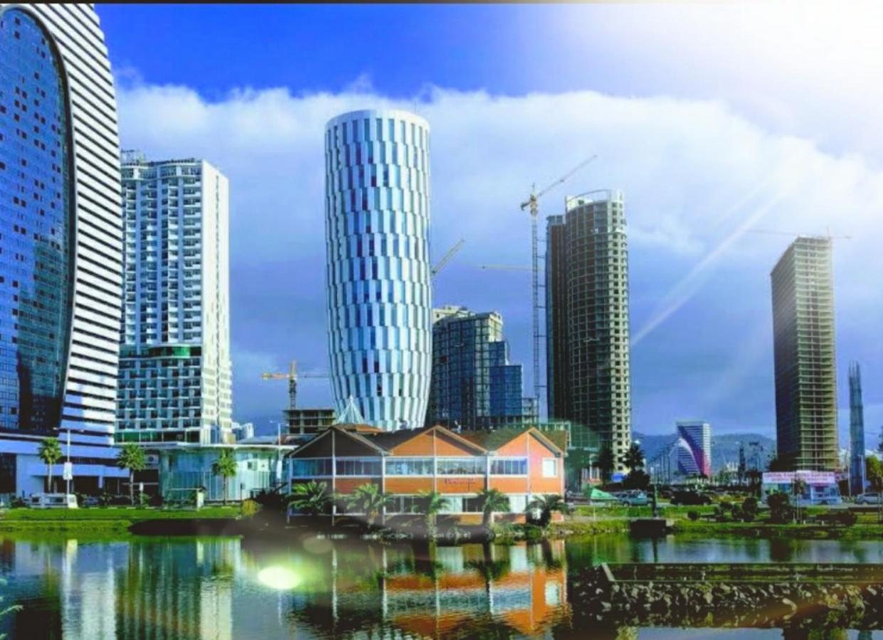 Orbi City Relax Batumi Exteriör bild